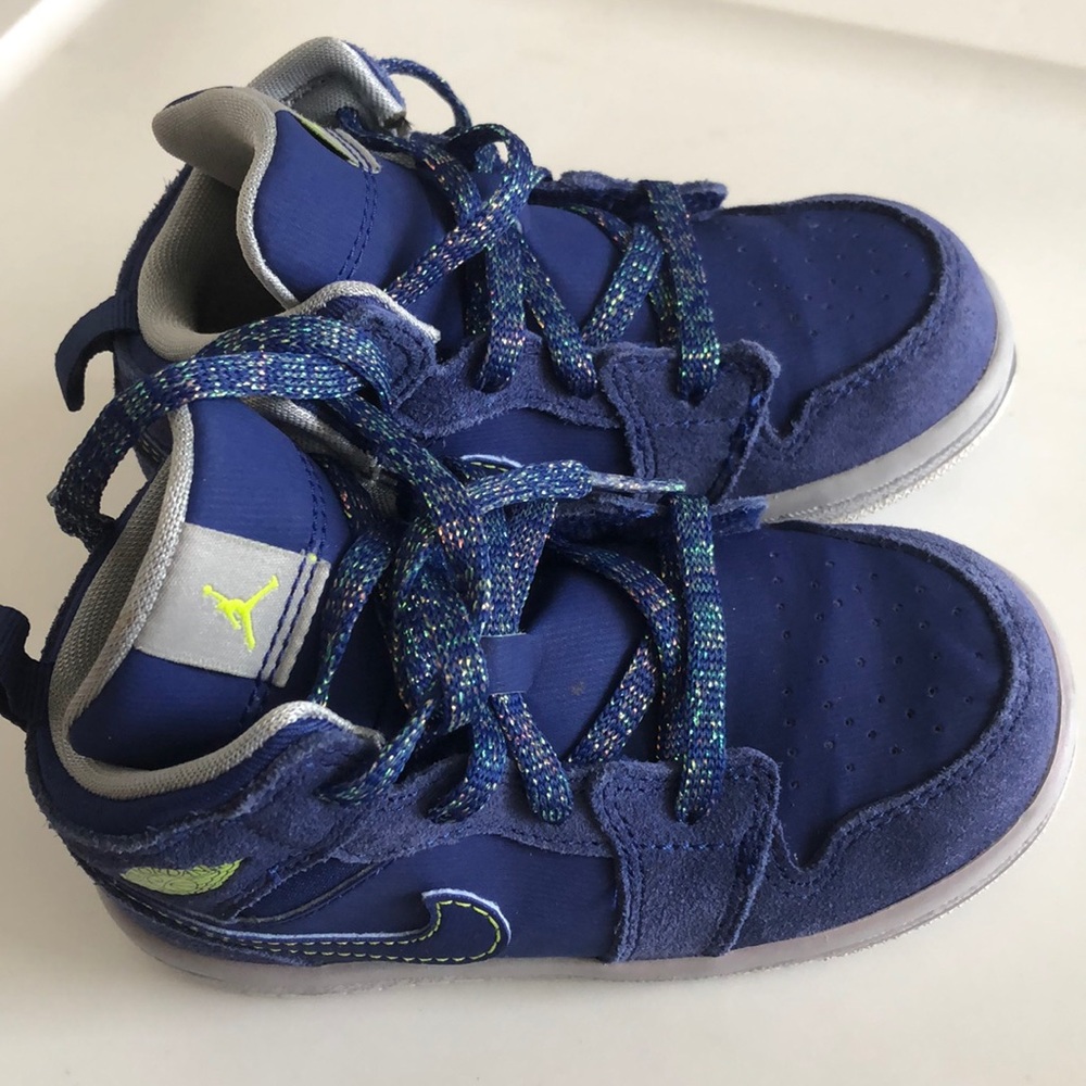 Nike Jordan blue suede 7.5c